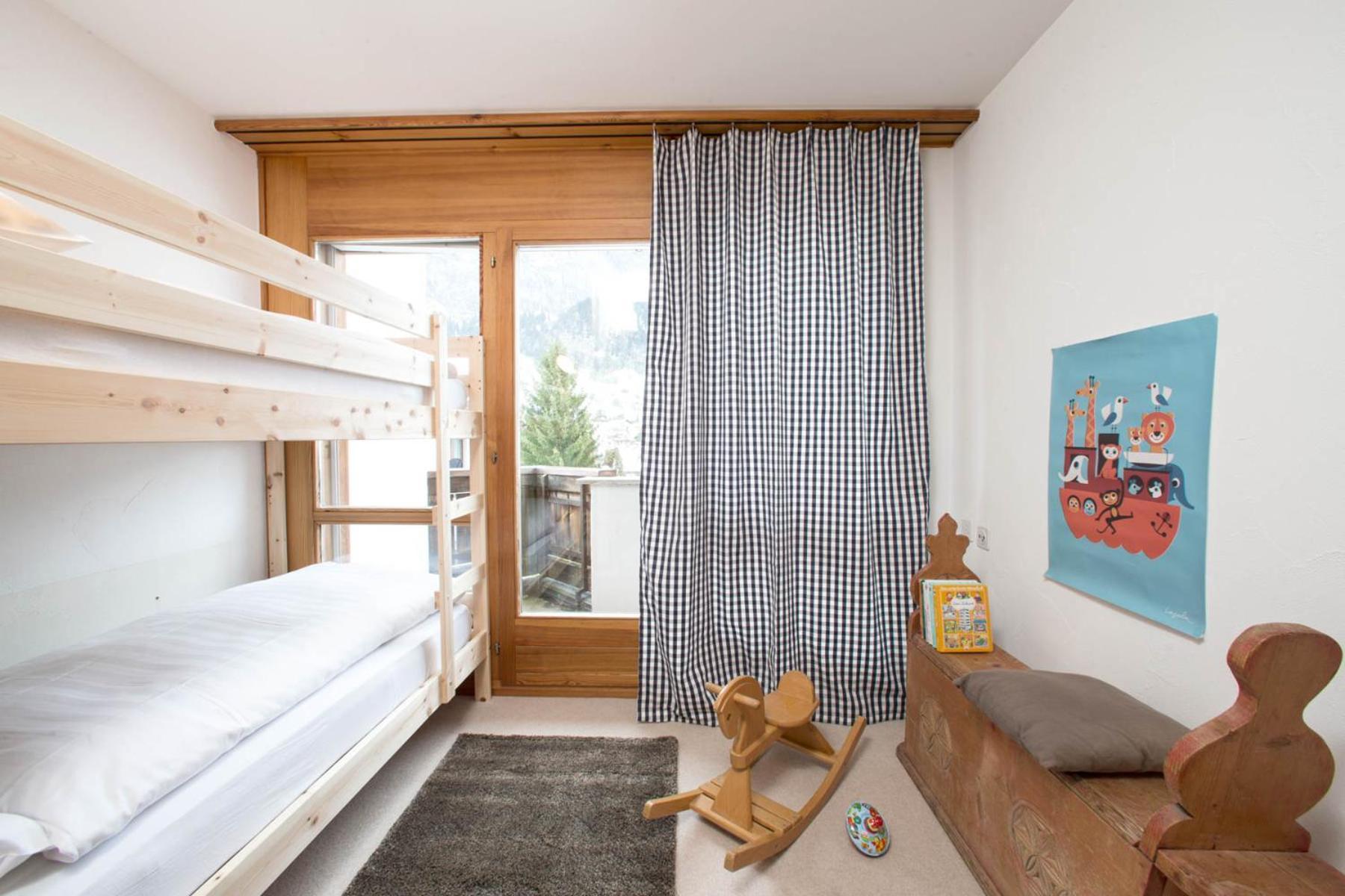 Arena Guesthouse Flims Buitenkant foto